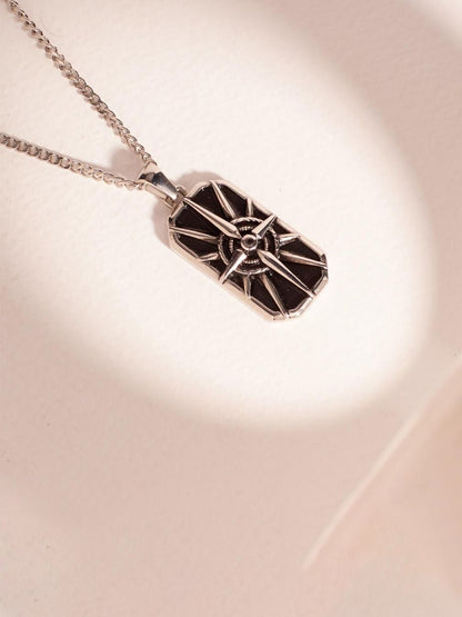 SALTY Unisex Stainless Steel Vintage Travel Pendant with Chain