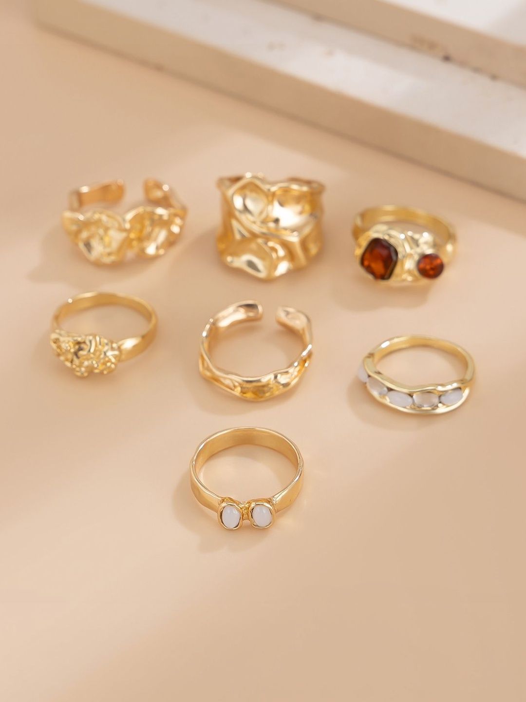 Set Of 7 Gold-Plated Finger Rings