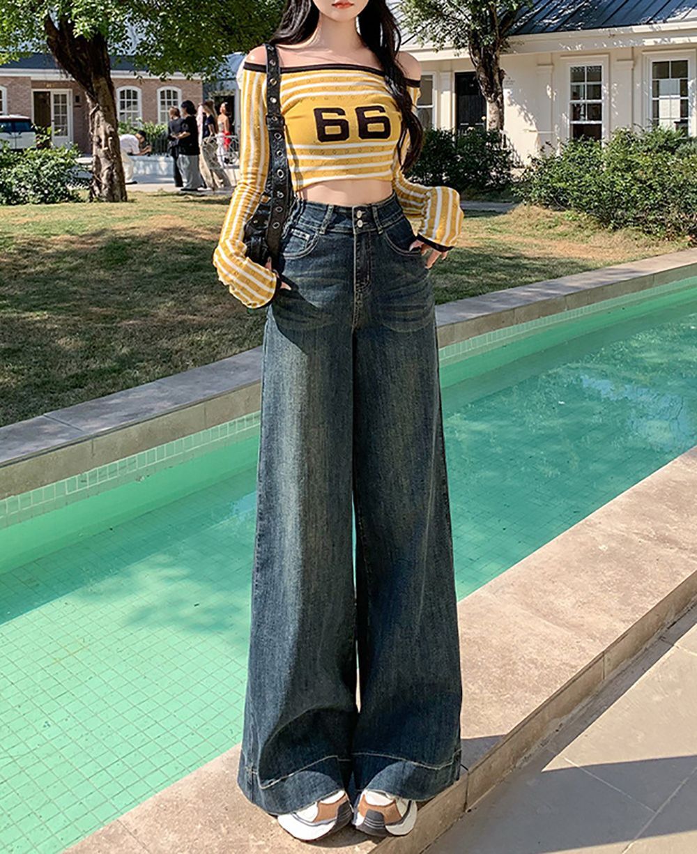 Women Bootcut Light Fade Jeans