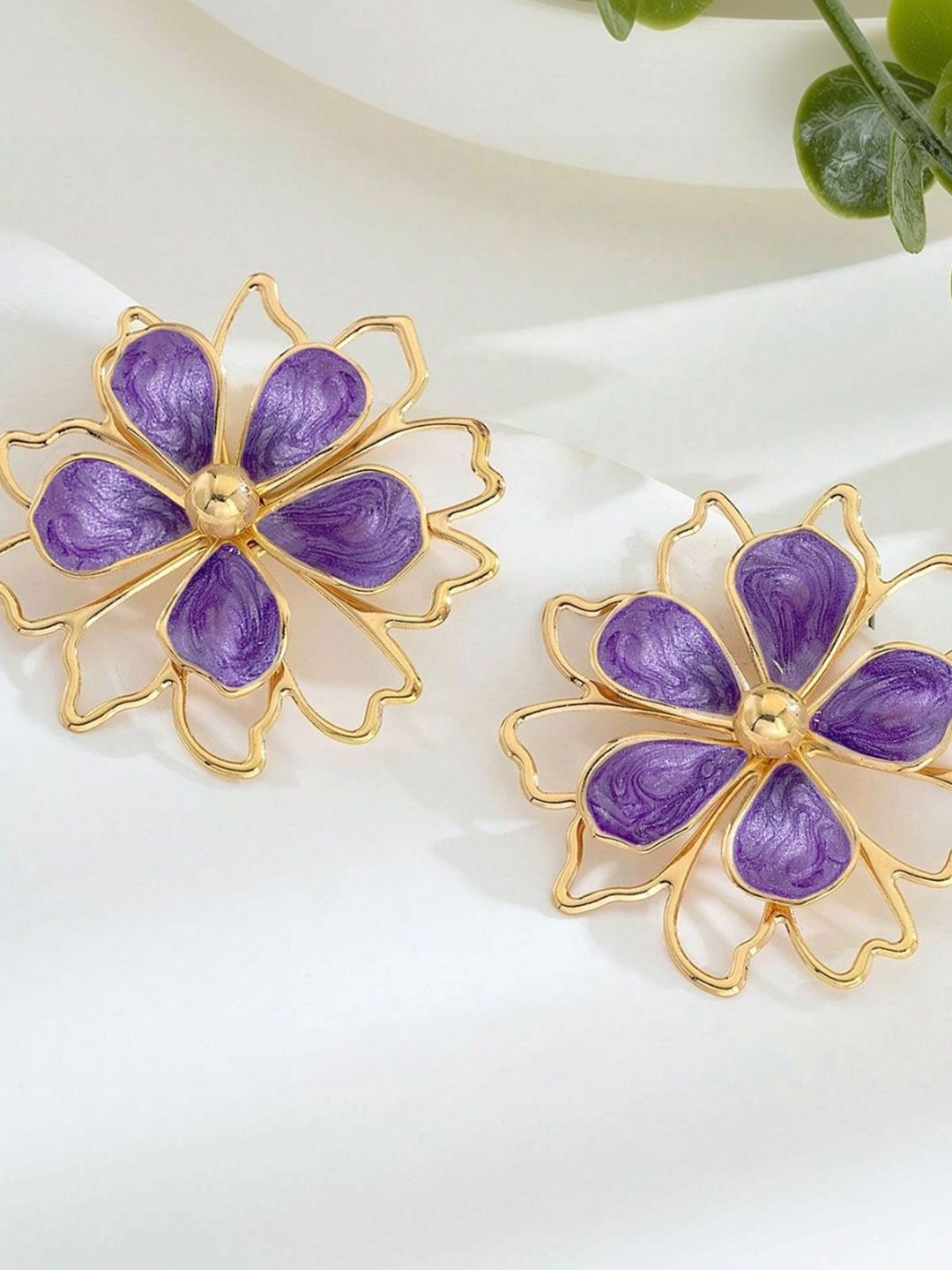 Floral Studs Earrings
