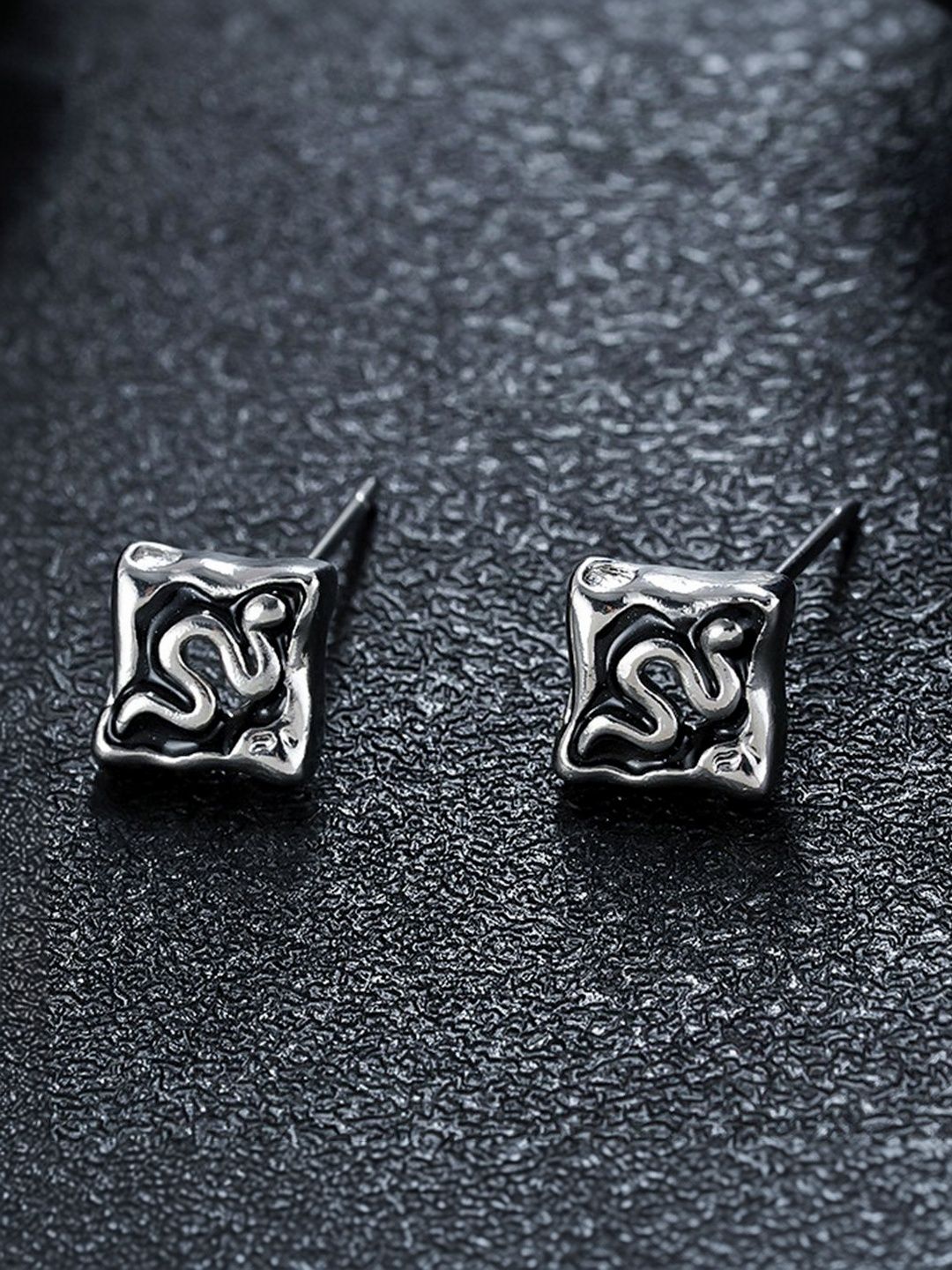 Classic Studs Earrings