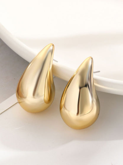 Teardrop Shaped Studs Earrings