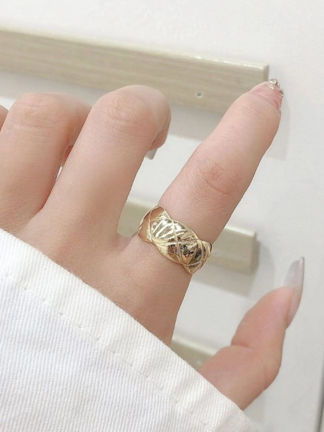 SALTY Gold-Plated Finger Ring