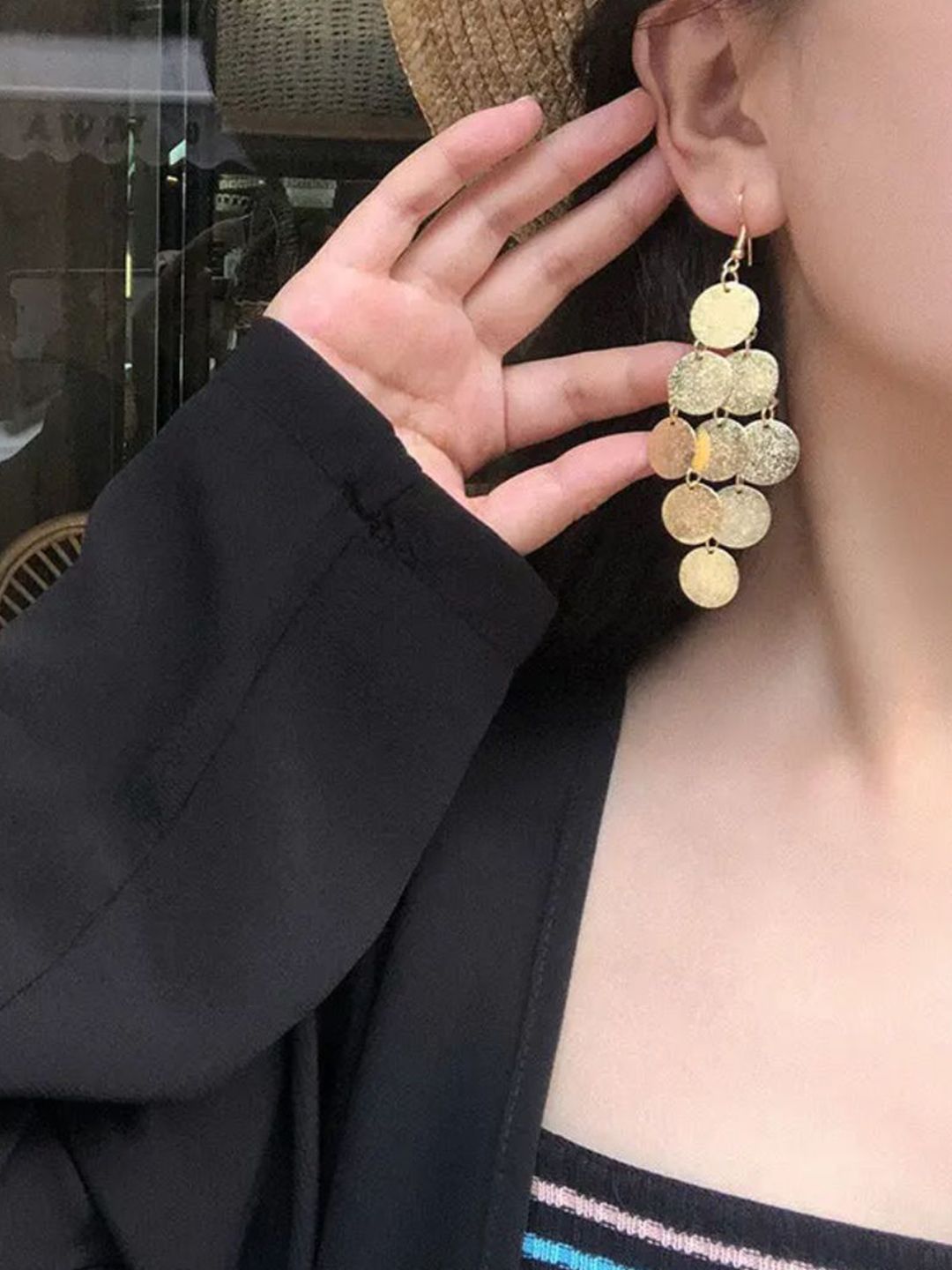 SALTY Pack of 2 Women Nightclub Exaggerated Tassel Frosted Disc Gold Earrings