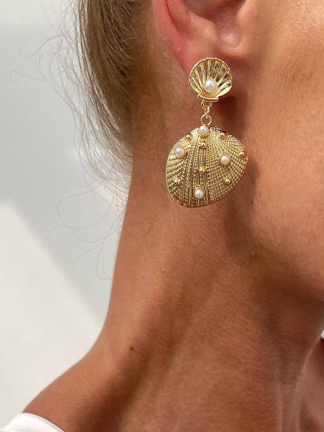 Gold Plated Artificial Stones Studded Contemporary Drop Earrings