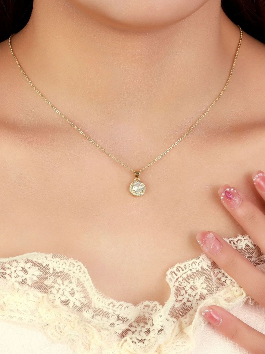 SALTY Linked Magnetic Clover & Gleam Kiss Jewellery set