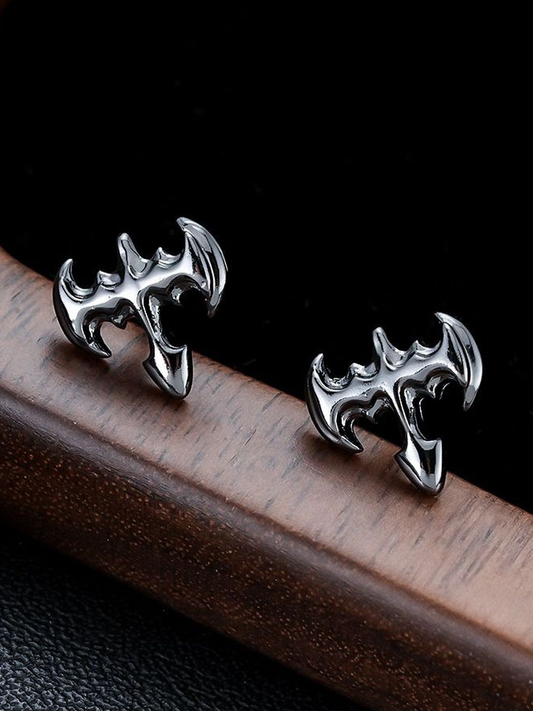 Classic Studs Earrings