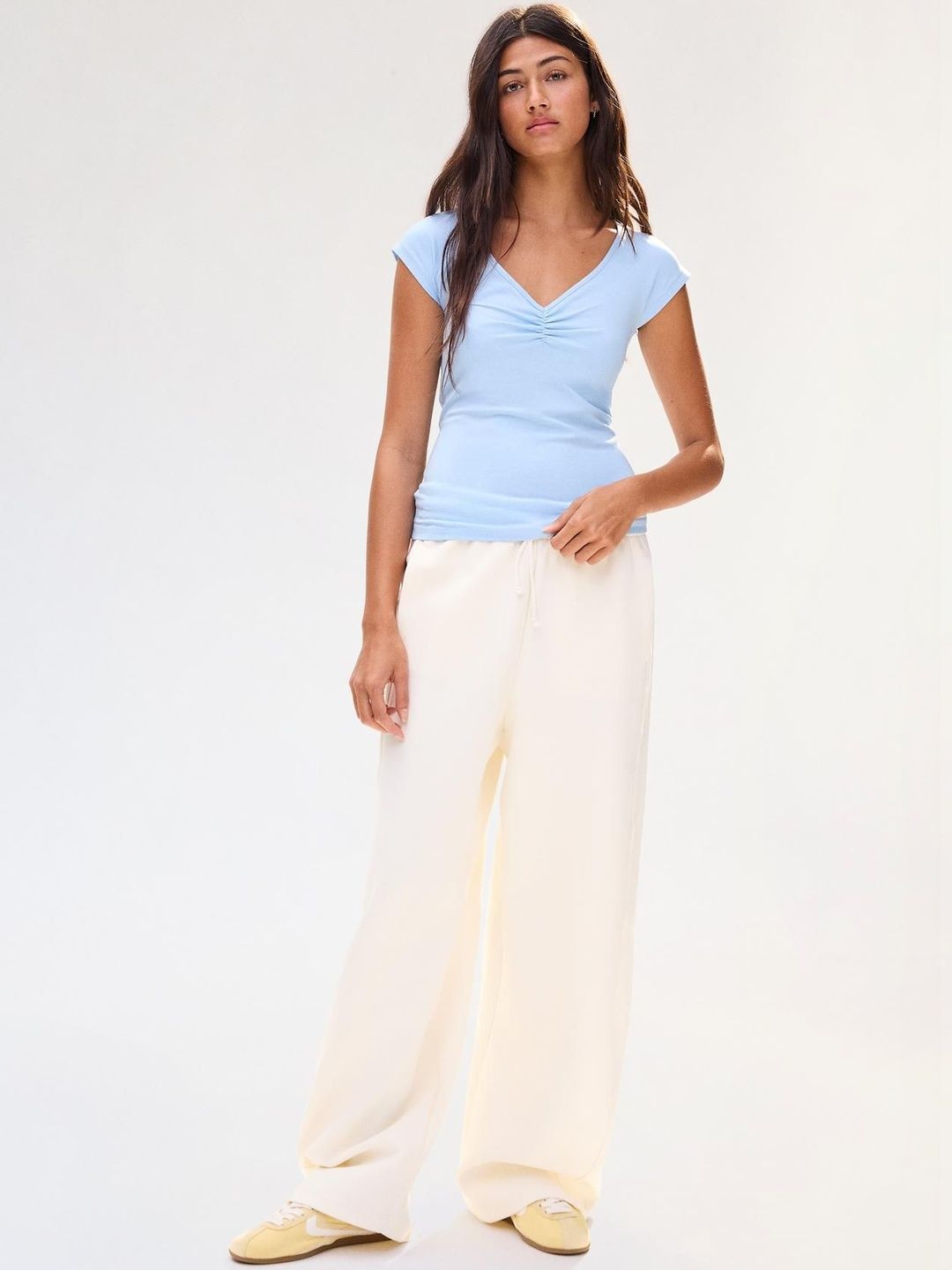 Gathered short sleeve T-shirt