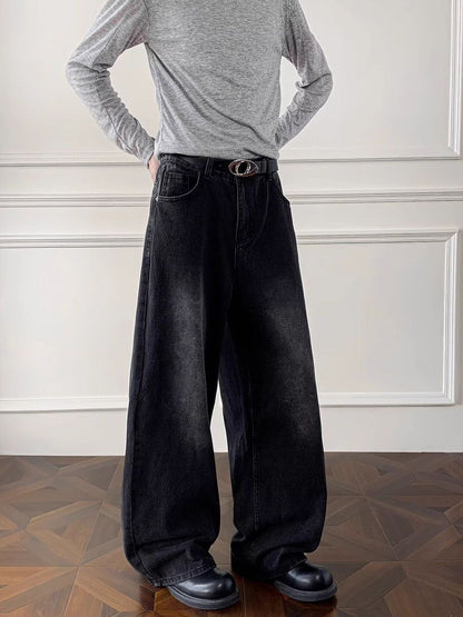 Men Relaxed Fit Mid-Rise Light Fade Jeans