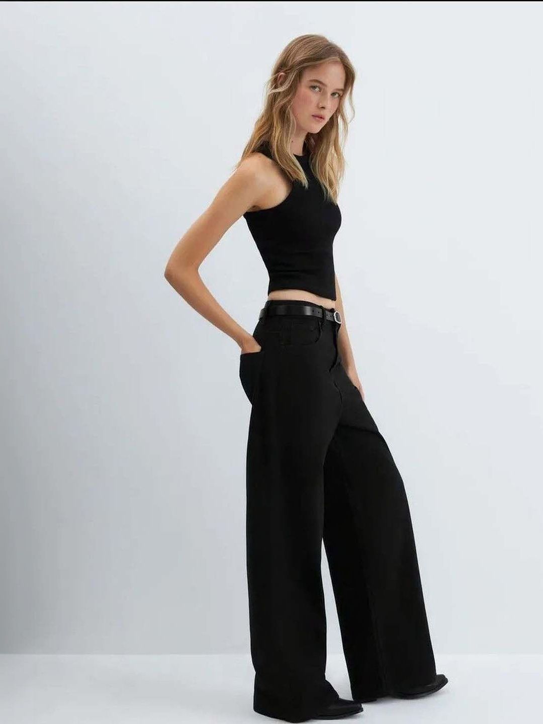 Women Wide Leg High-Rise Jeans