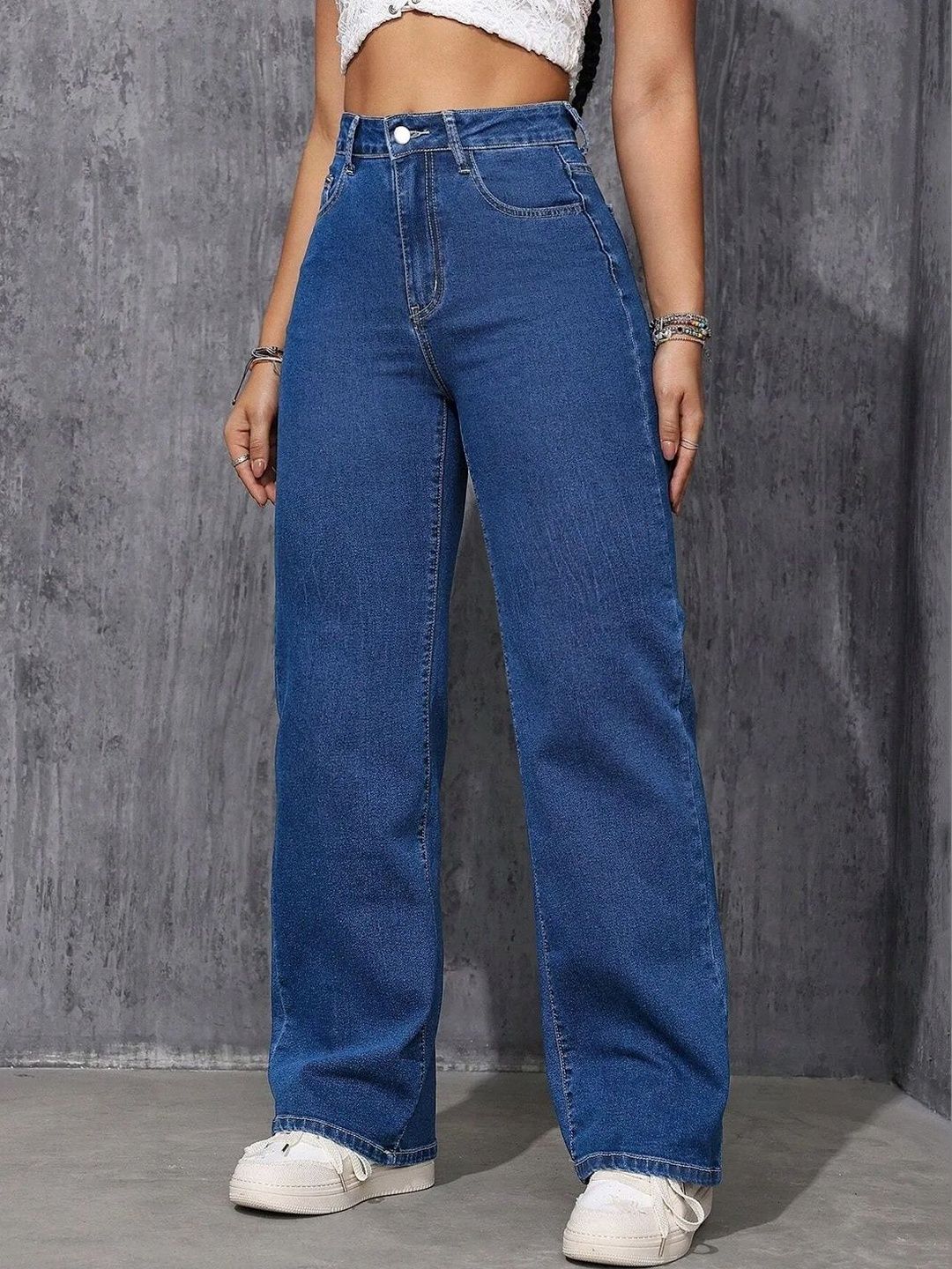 Women Classic Wide Leg High-Rise Stretchable Jeans