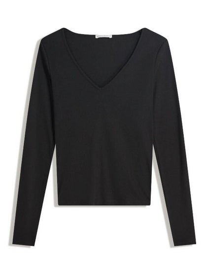 Long sleeve V-neck T-shirt