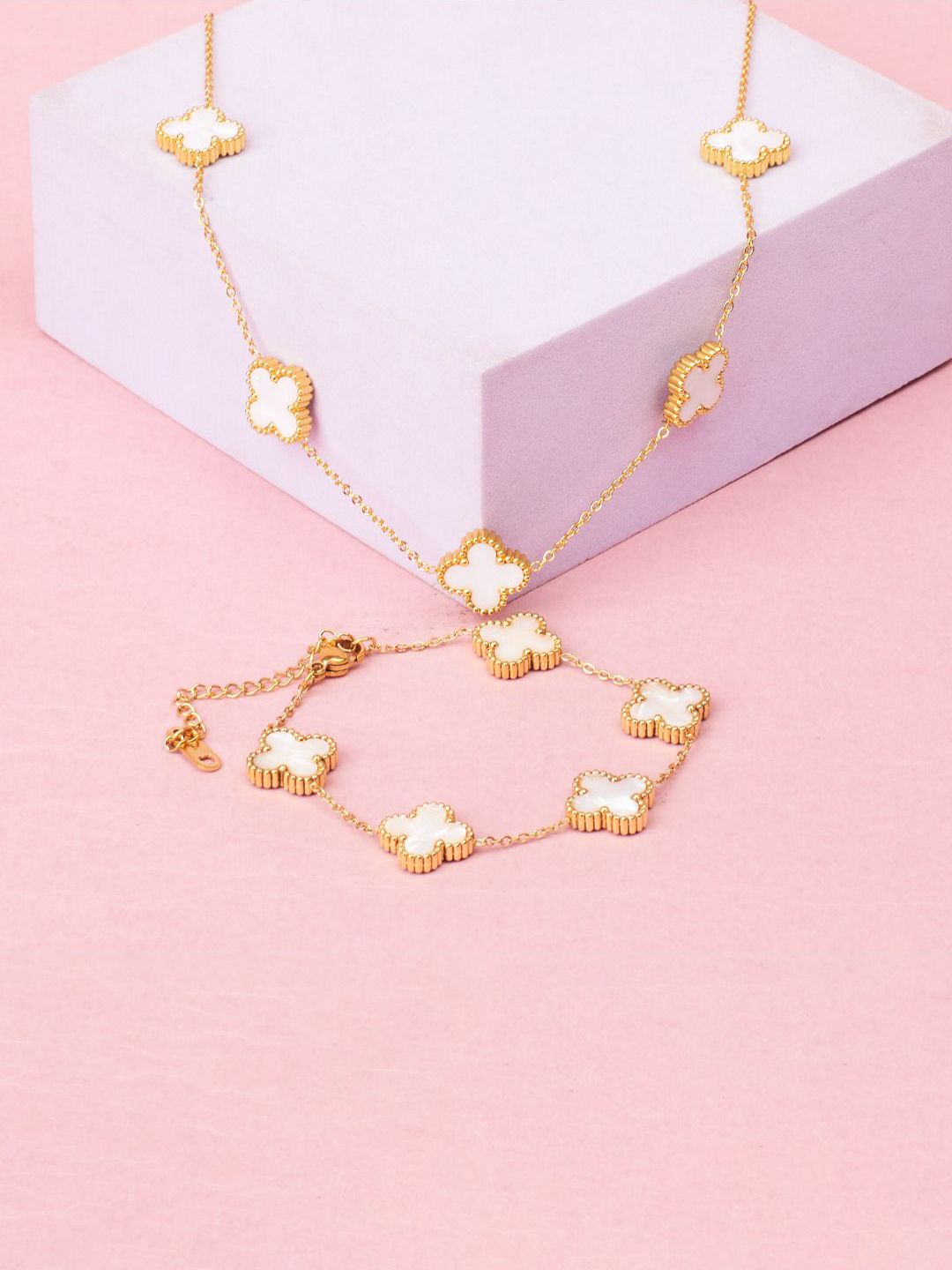 SALTY Stone Studded Bracelet & Necklace Jewellery Set
