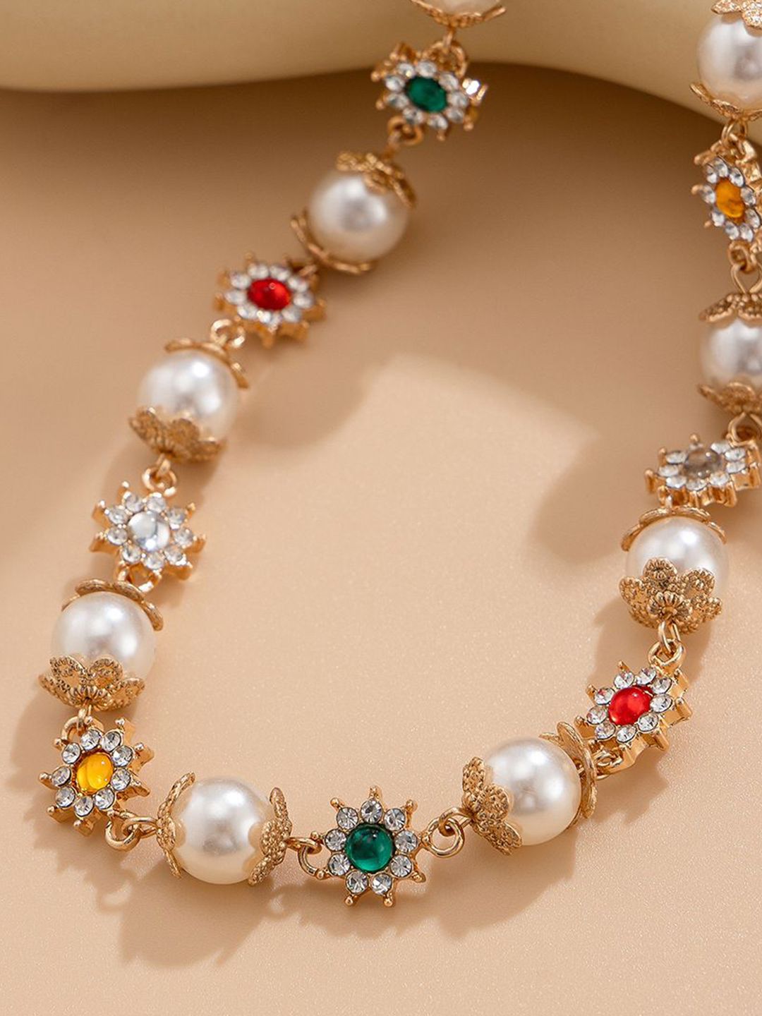 Gold-Plated Artificial Stones Studded & Pearls Beaded Necklace