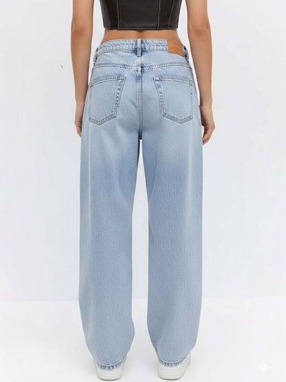 Women Relaxed Fit High-Rise Light Fade Jeans
