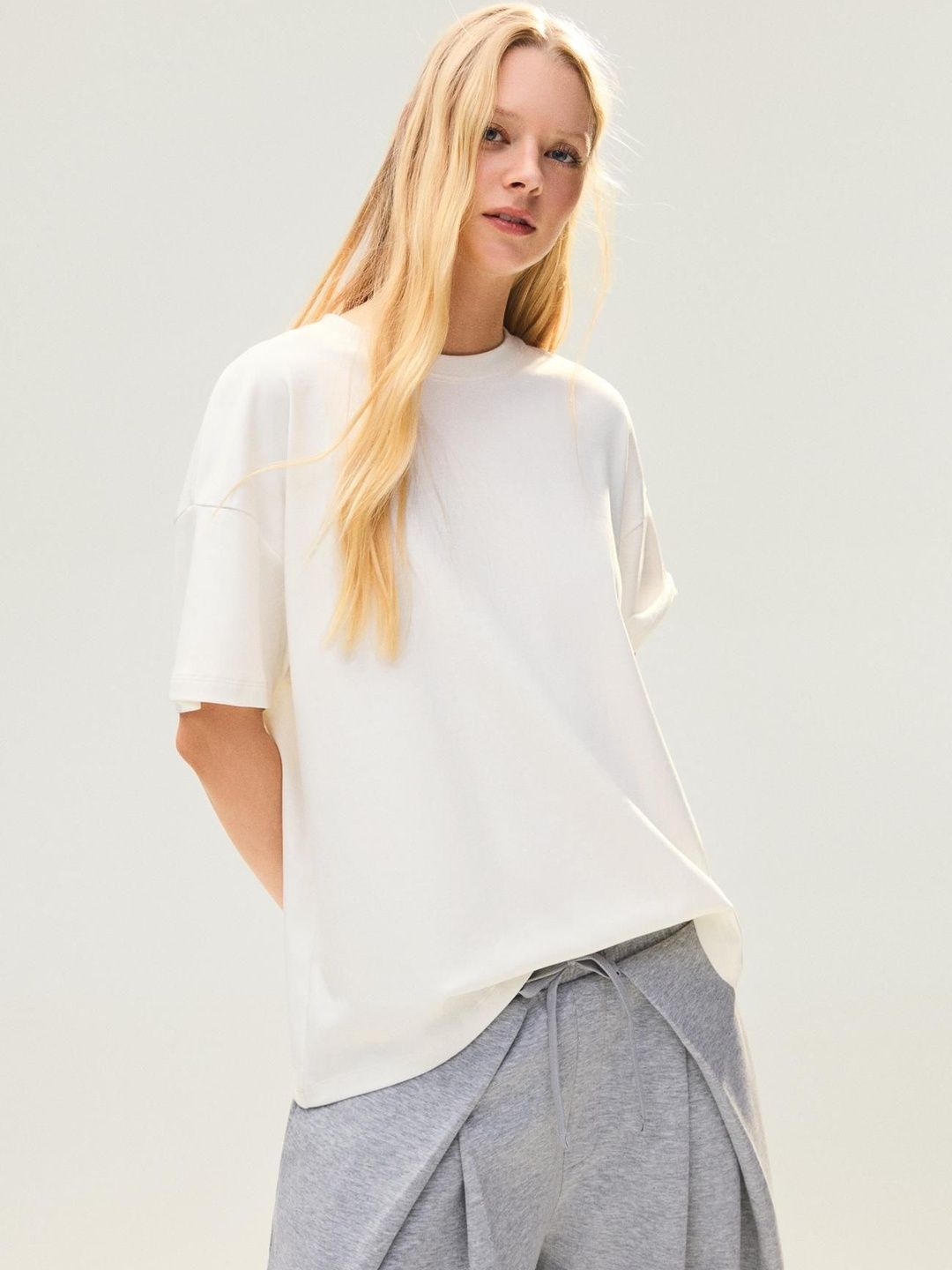 Short Sleeves Round Neck Oversized Fit Cotton T-shirt