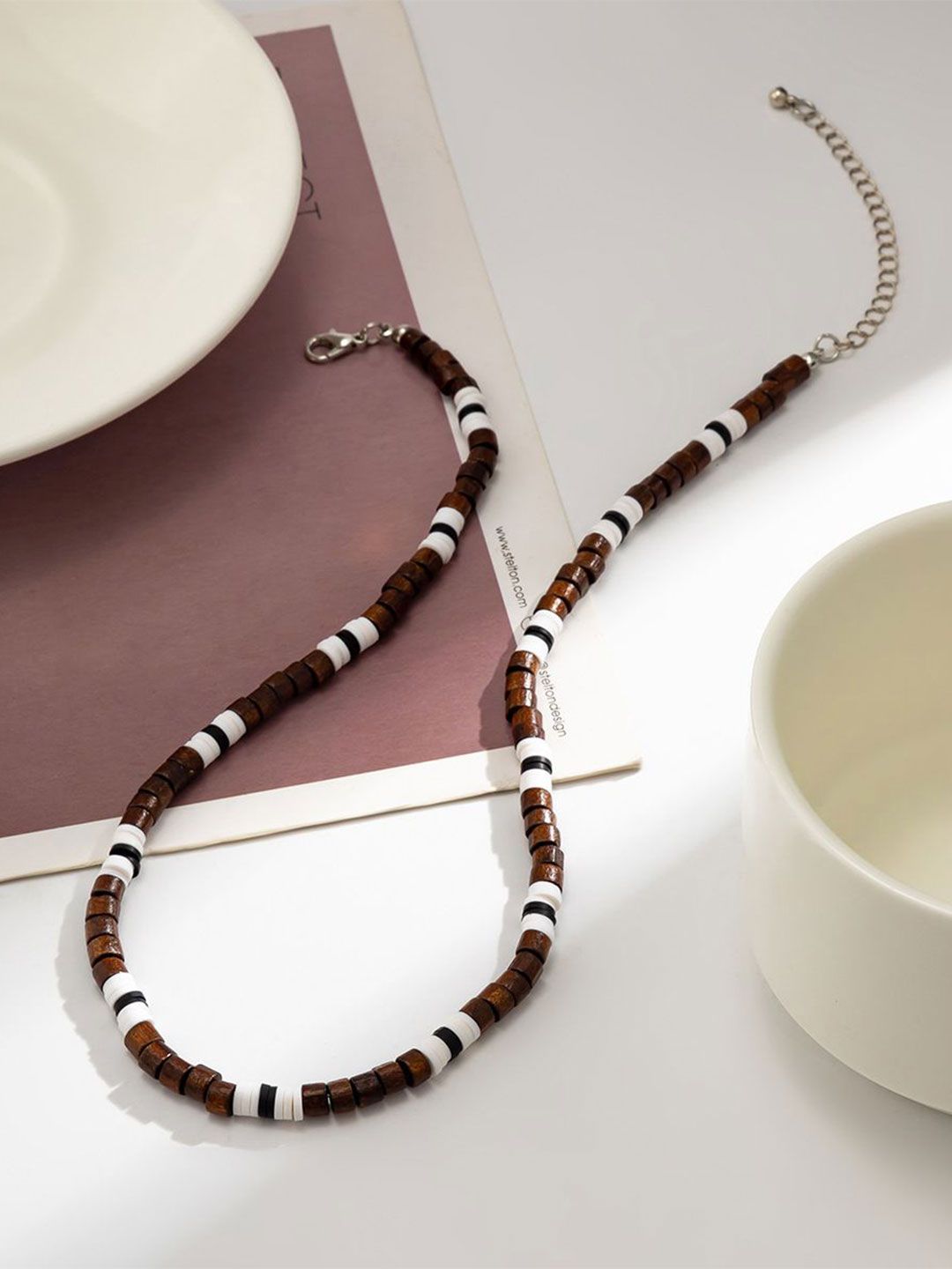 Women Silver-Plated Enamelled Necklace