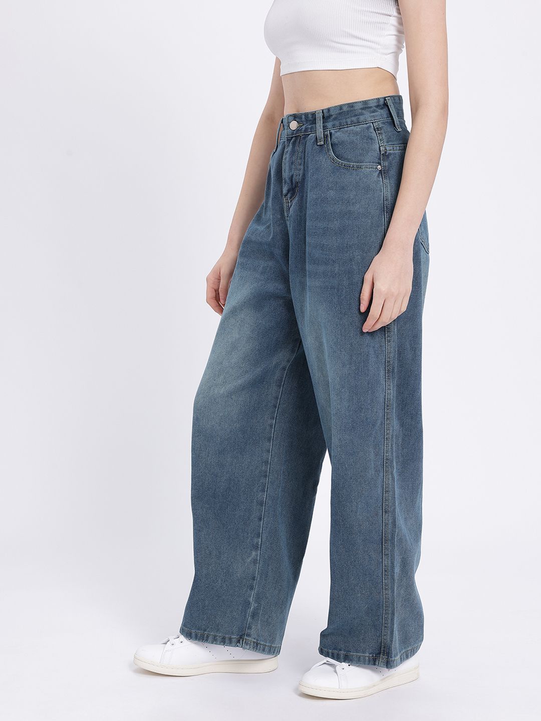 Women Mid-Rise Light Fade Flared Jeans