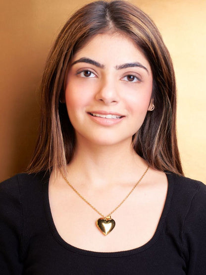 SALTY Stainless Steel Luxe Gold Heart Pendant With Chain