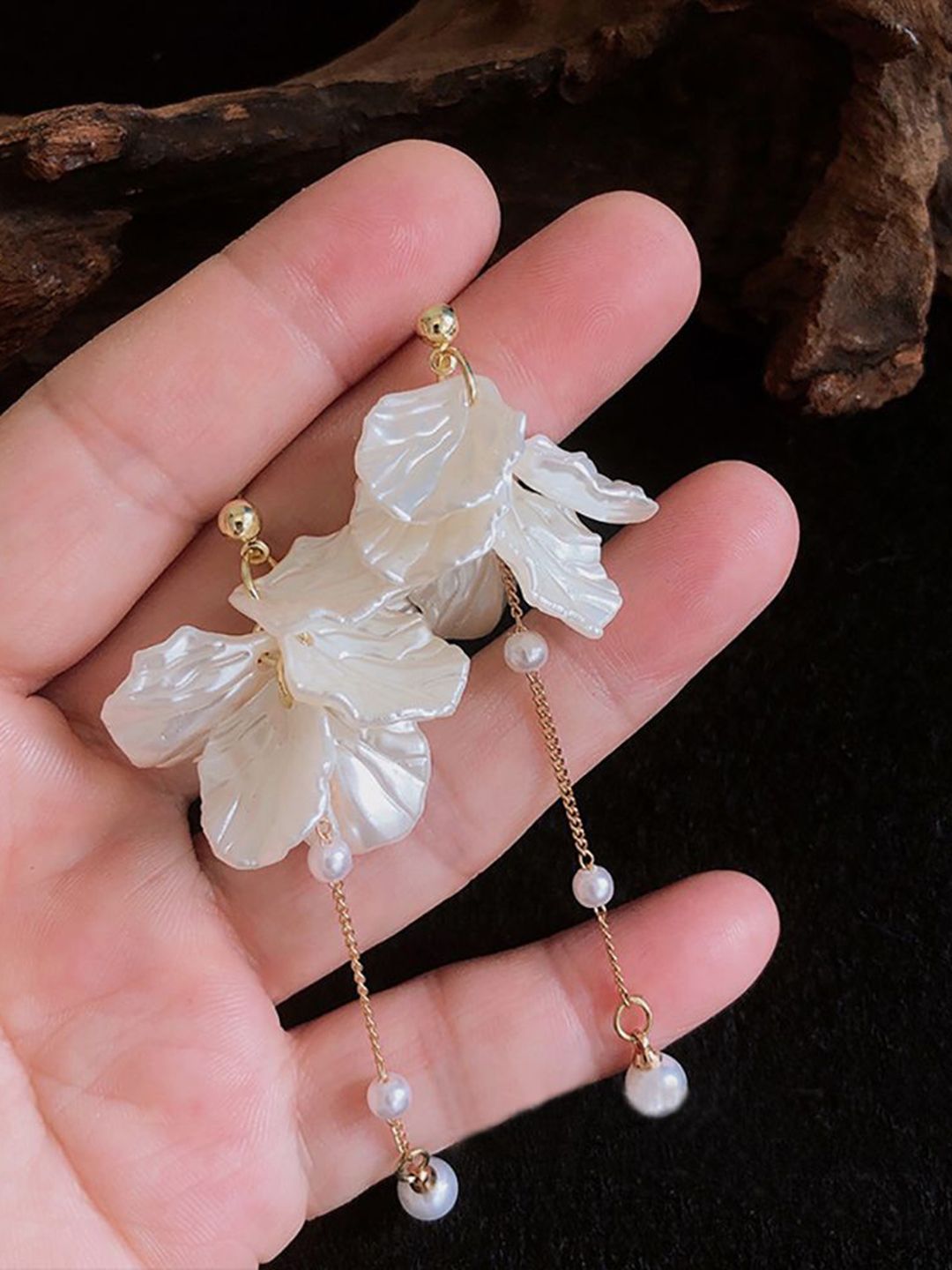 Leaf Shaped Drop Earrings