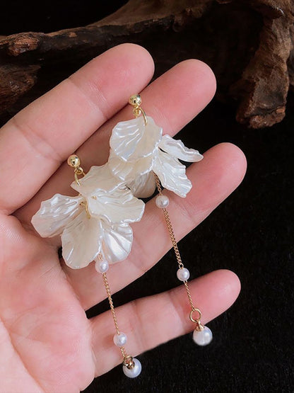 Leaf Shaped Drop Earrings