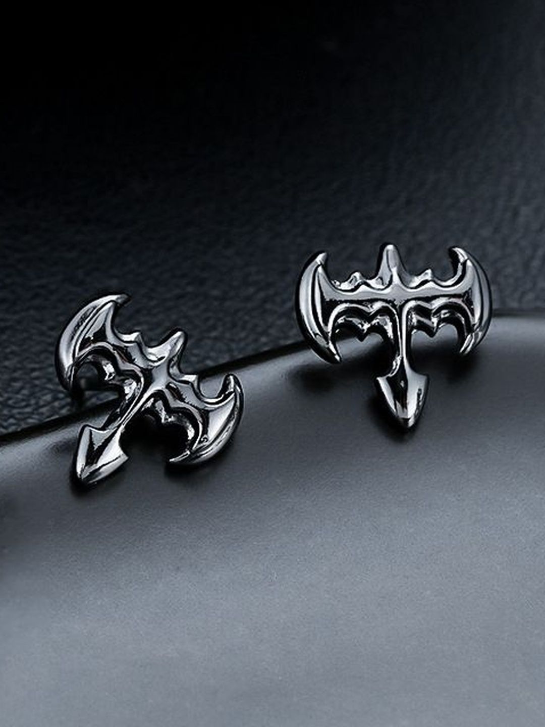 Classic Studs Earrings