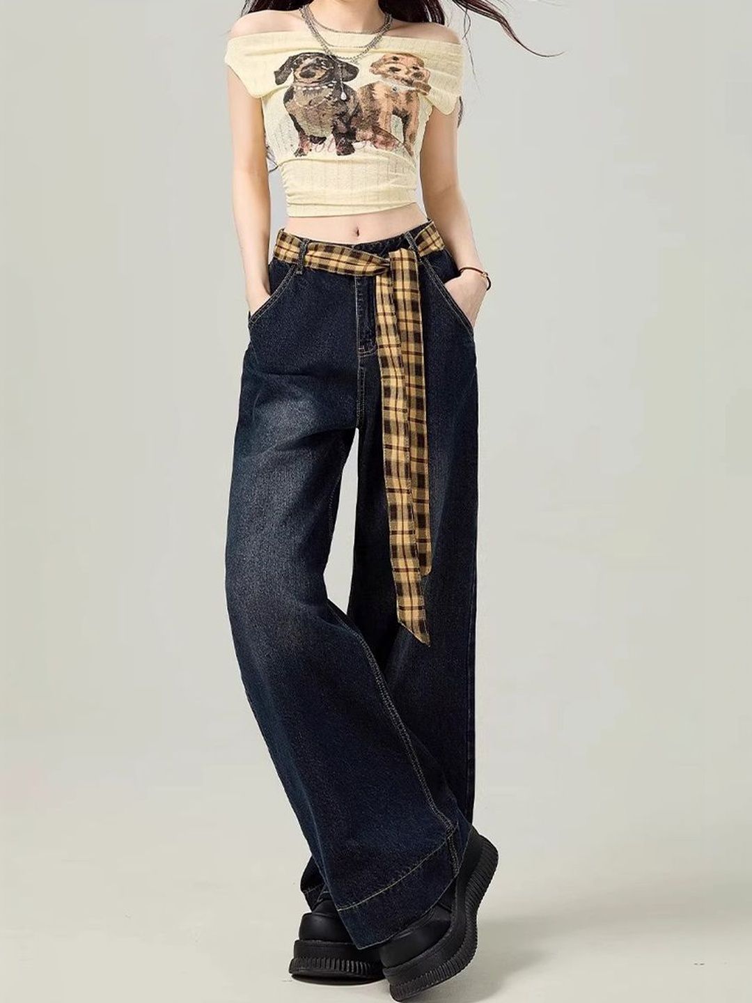 Women Wide Leg High-Rise Light Fade Jeans