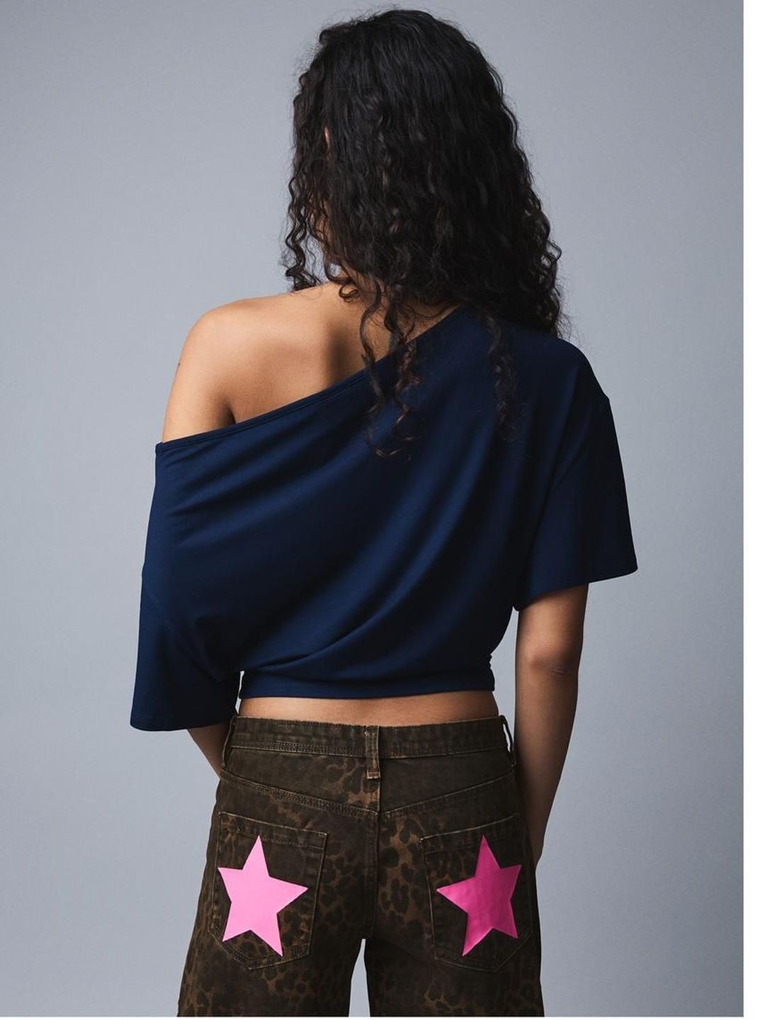 Asymmetric print short sleeve T-shirt