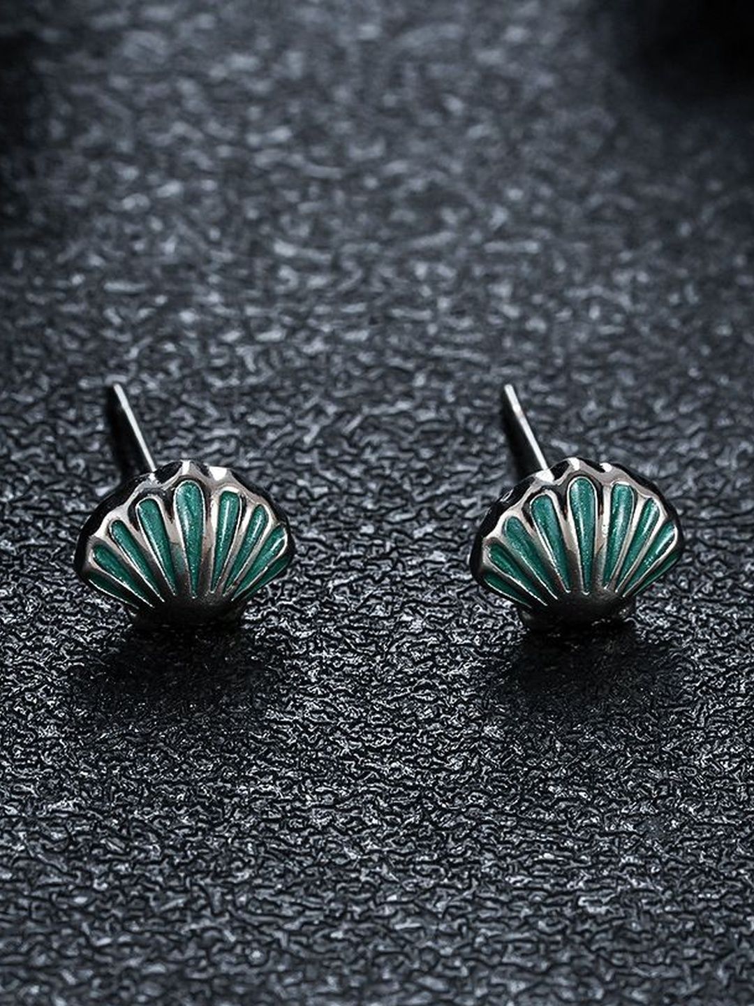 Classic Studs Earrings