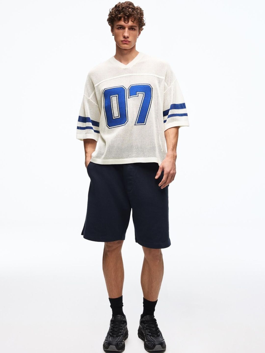 Short sleeve mesh sport print T-shirt