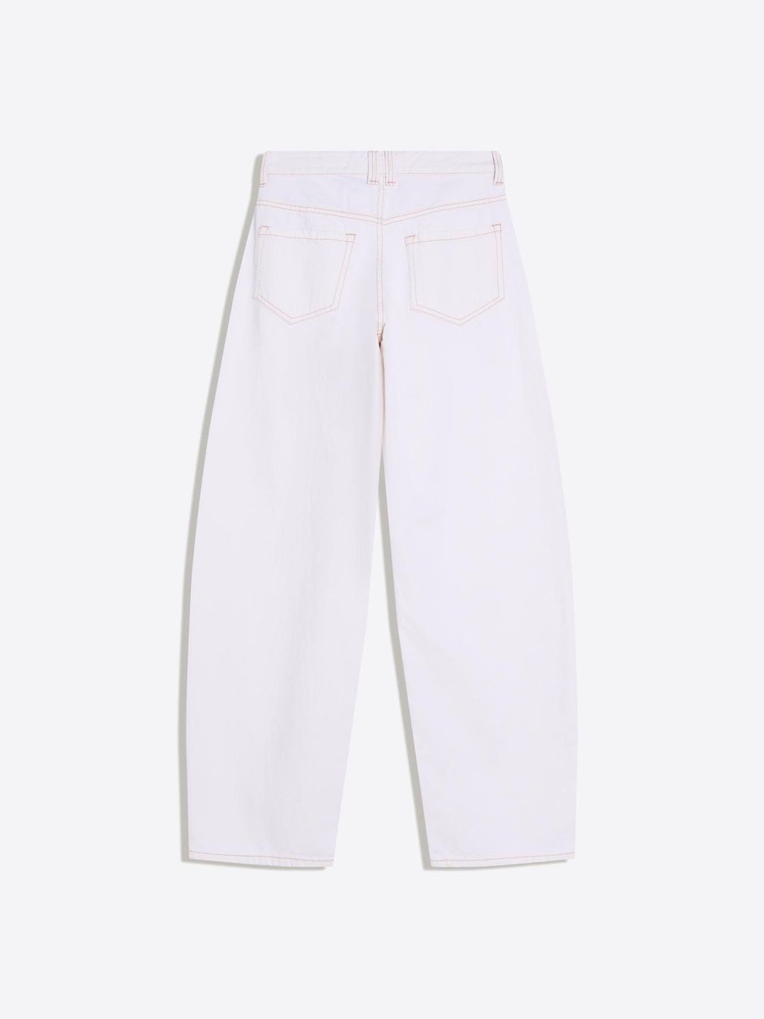 Low-rise baggy barrel jeans