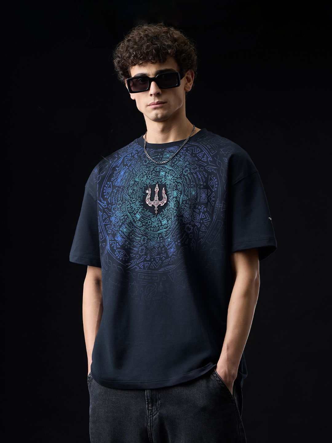 Men Oversized Fit Printed Navy Blue T-Shirts