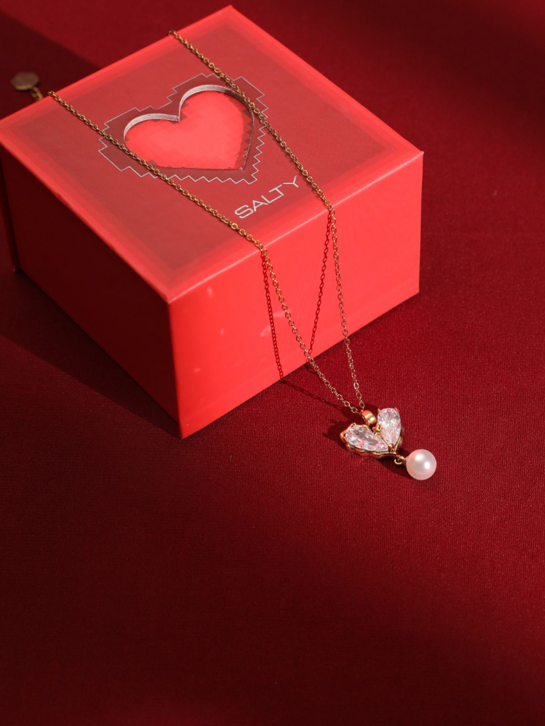 SALTY Charming Stone Heart Pearl Neck Chain For Women & Girls