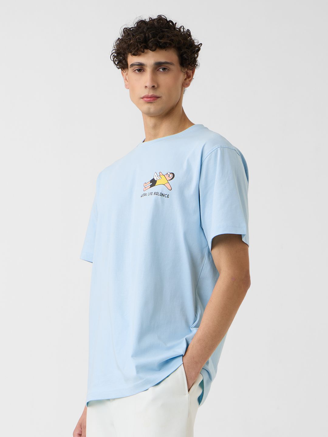 Men Relaxed Fit Printed Blue T-Shirts
