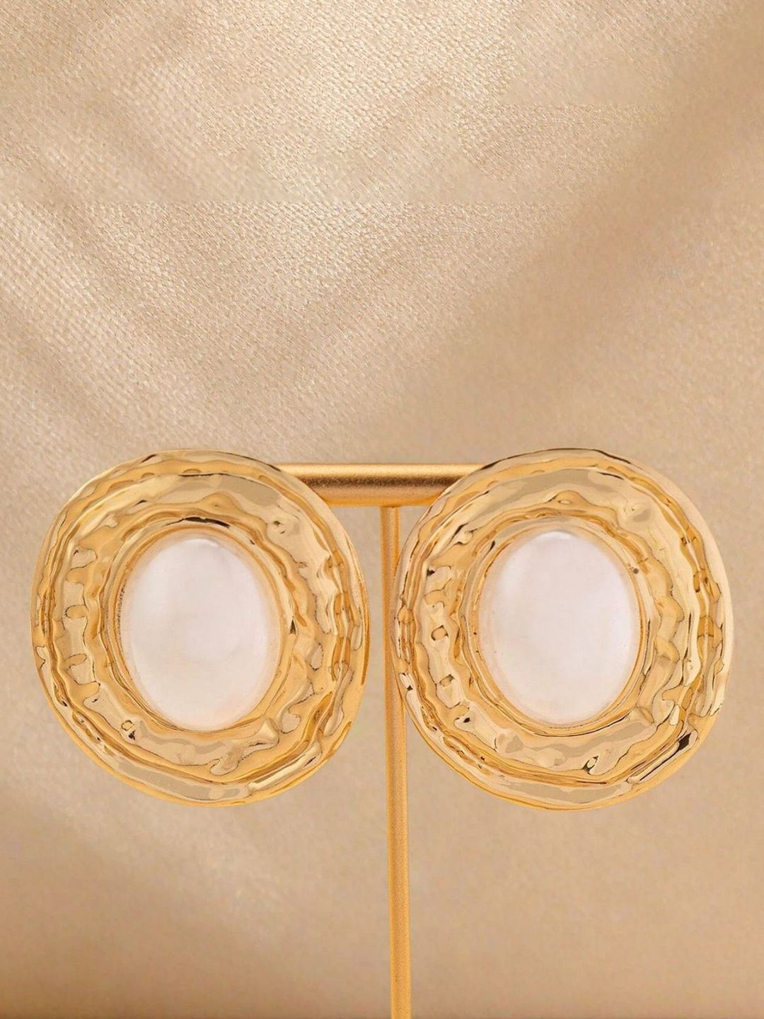 Circular Studs Earrings