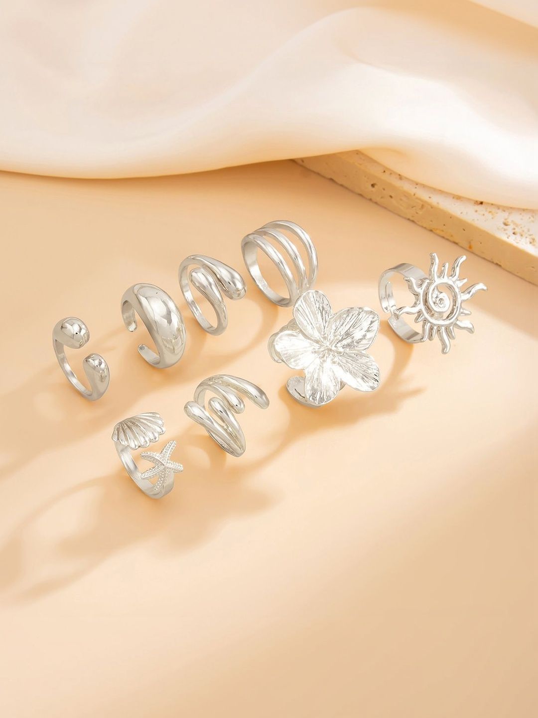 Set of 8 Silver-Plated Finger Ring