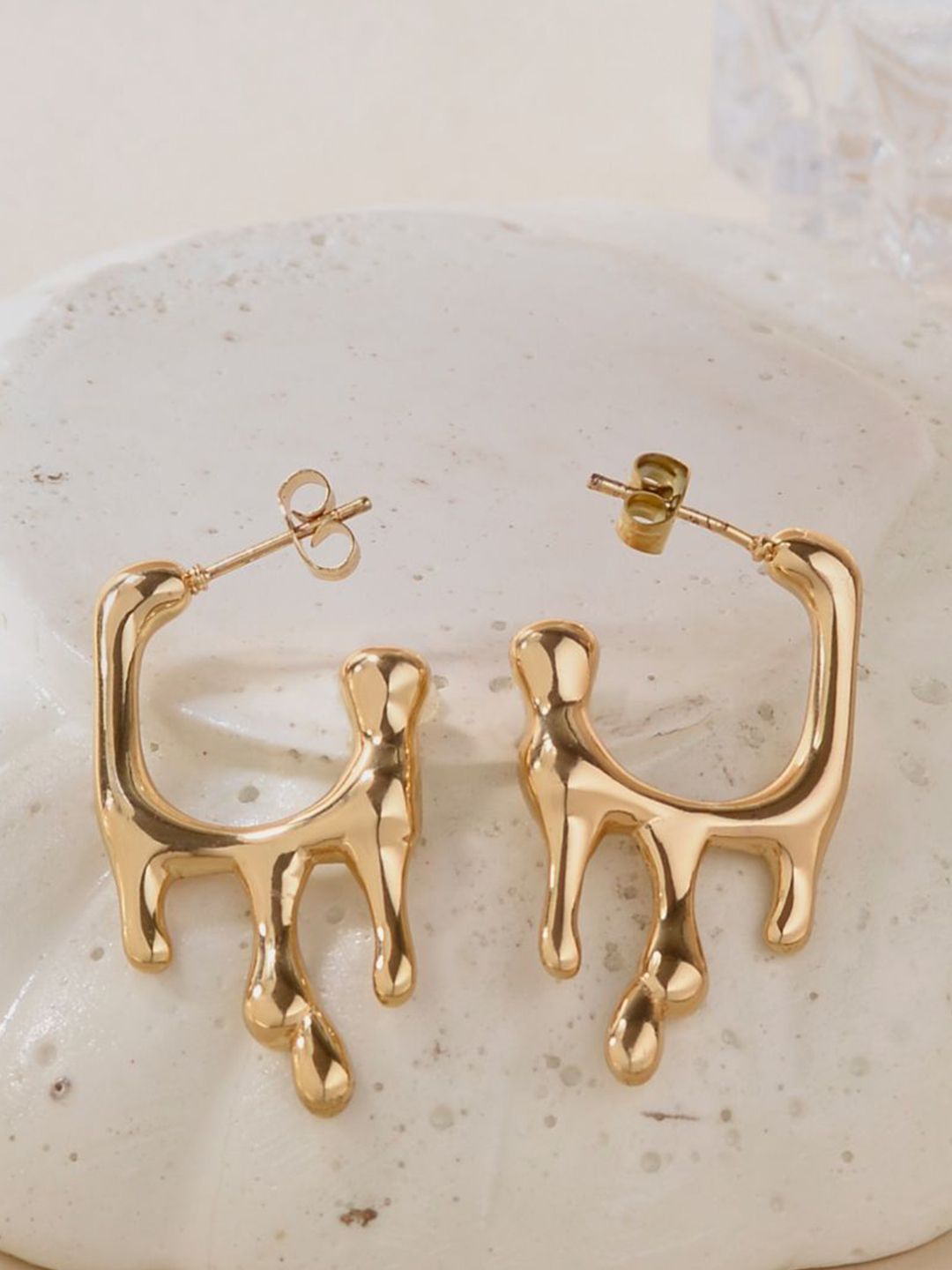 SALTY Classic Design Stainless Steel Contemporary Half Hoop Earrings