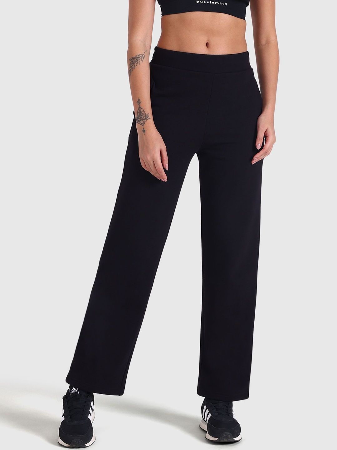Women MId-Rise Wide Leg Track Pants