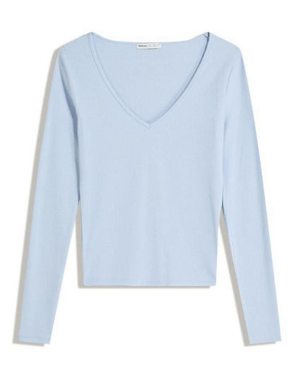 Long sleeve V-neck T-shirt
