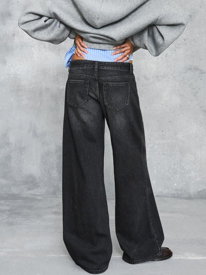 Low-Rise Wide-Leg Jeans