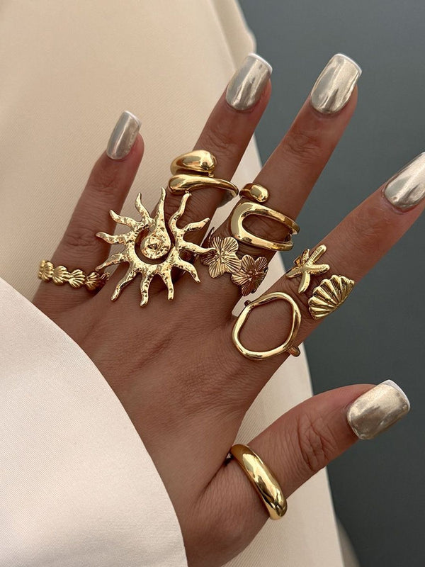 Set of 8 Gold-Plated Finger Ring