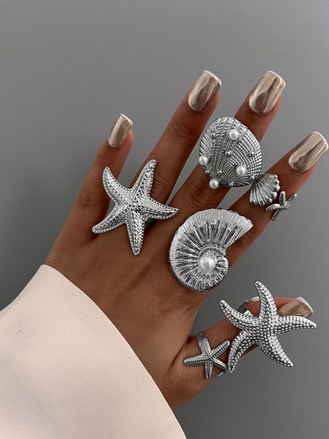 Women Set Of 6 Silver Plated Finger Rings