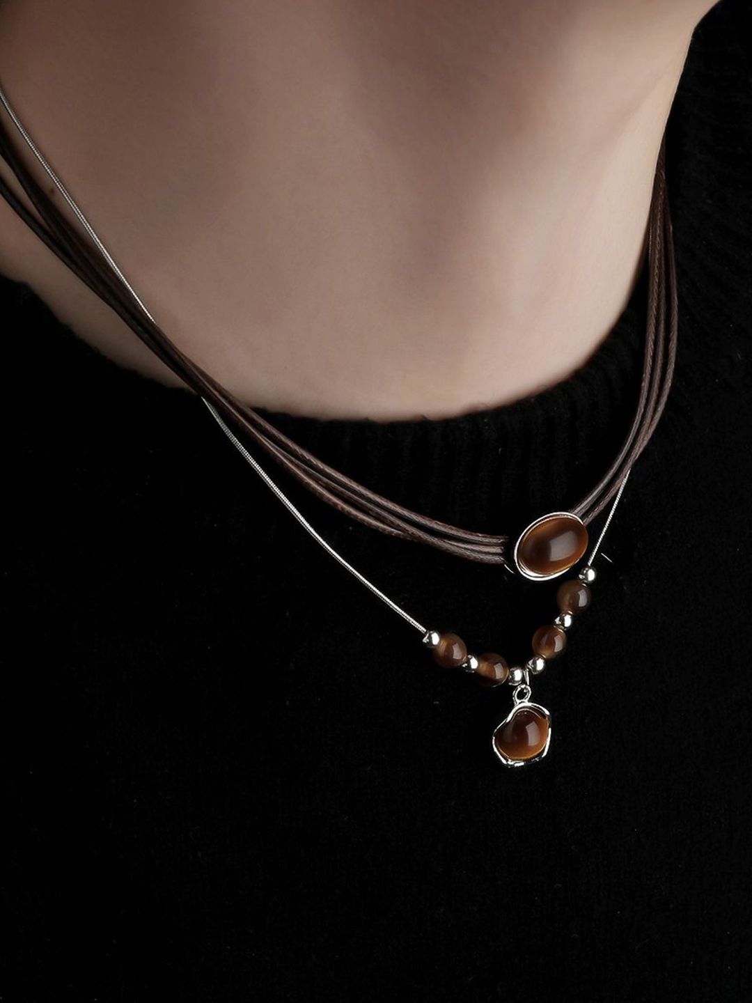Women Enamelled Minimal Artificial Beads Chain