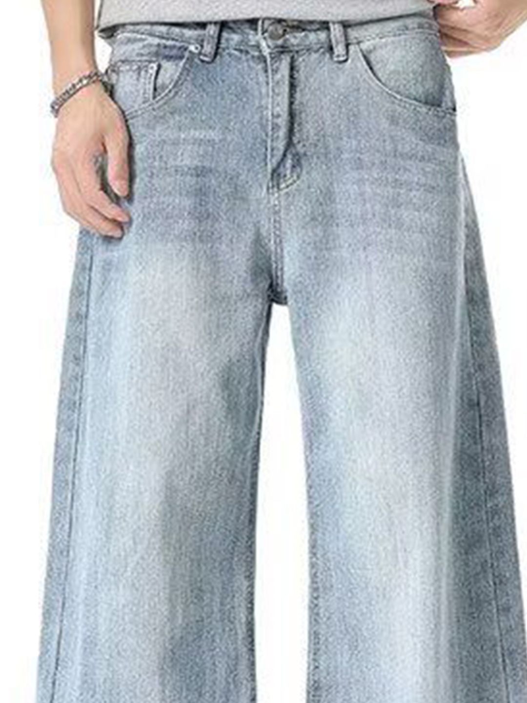 Men Wide Leg Mid-Rise Light Fade Jeans