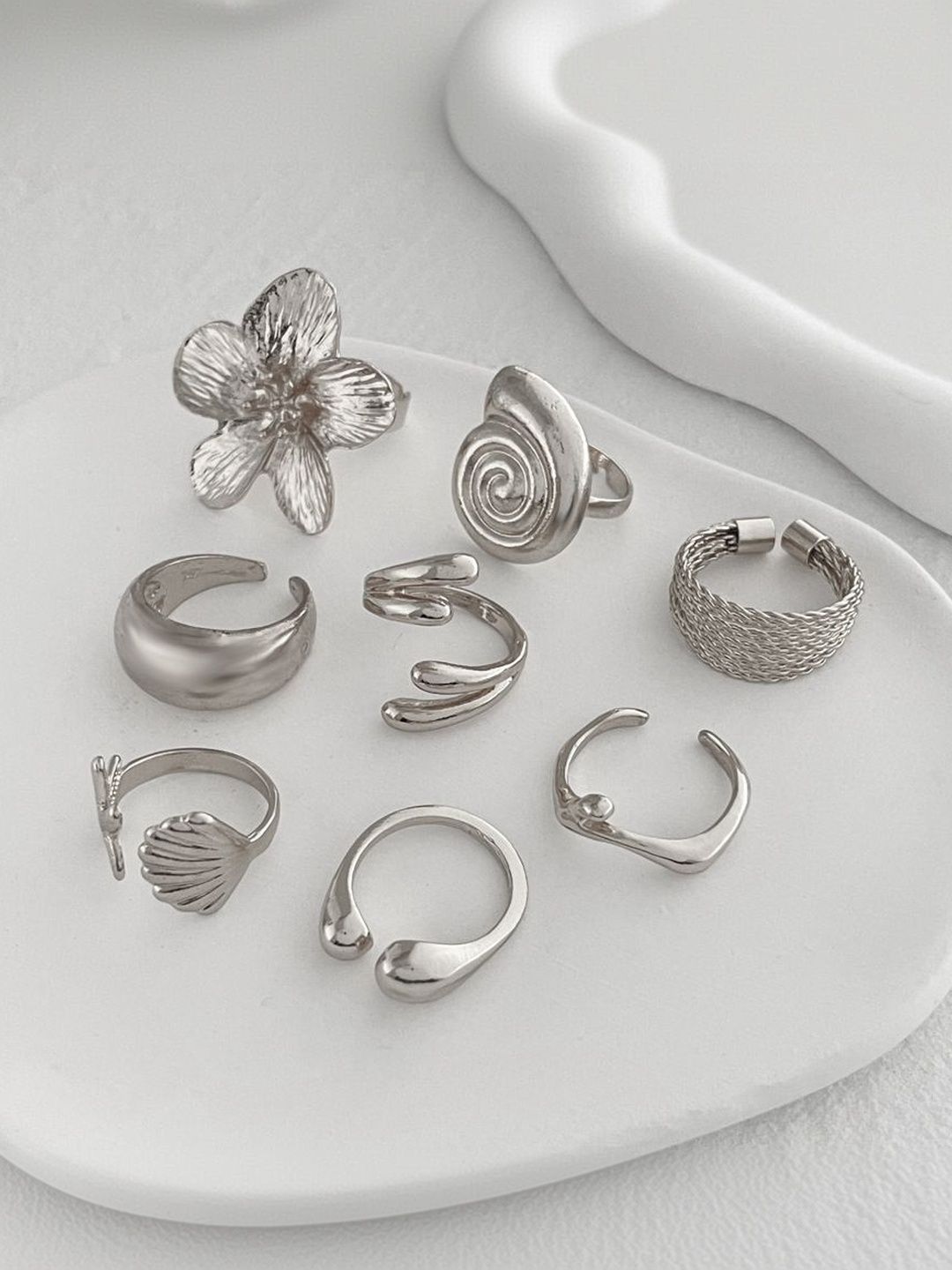 Set of 8 Silver-Plated Finger Ring