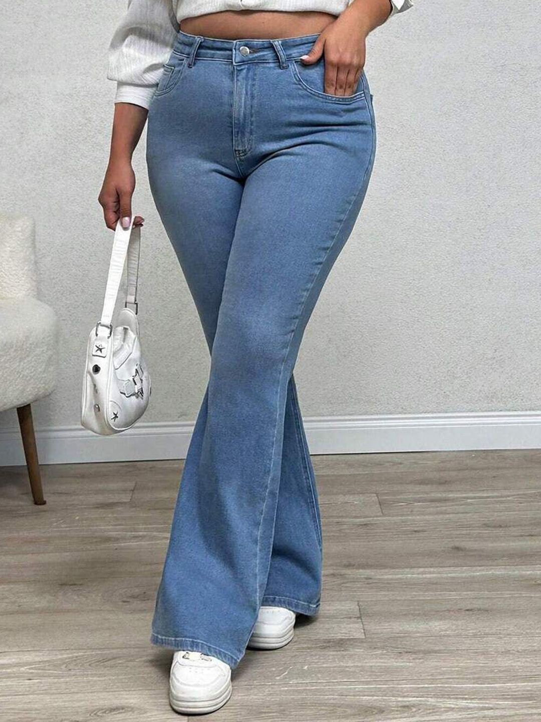 Women Flared Light Fade High-Rise Jeans