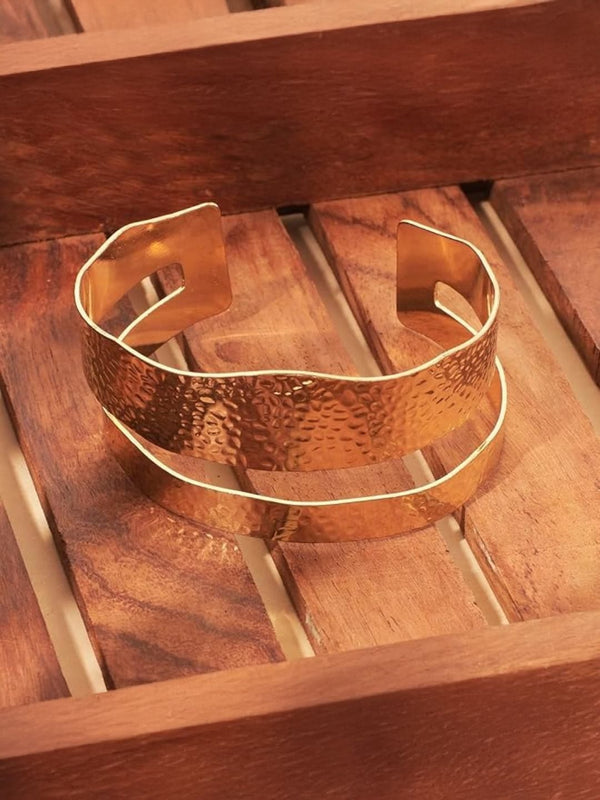 SALTY Women Stainless Steel Giggles Cuff Bracelet