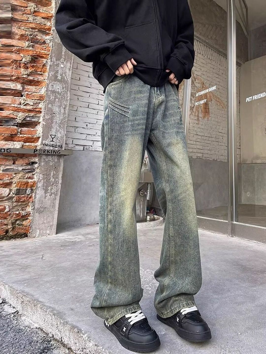 Men Flared Mid-Rise Light Fade Jeans