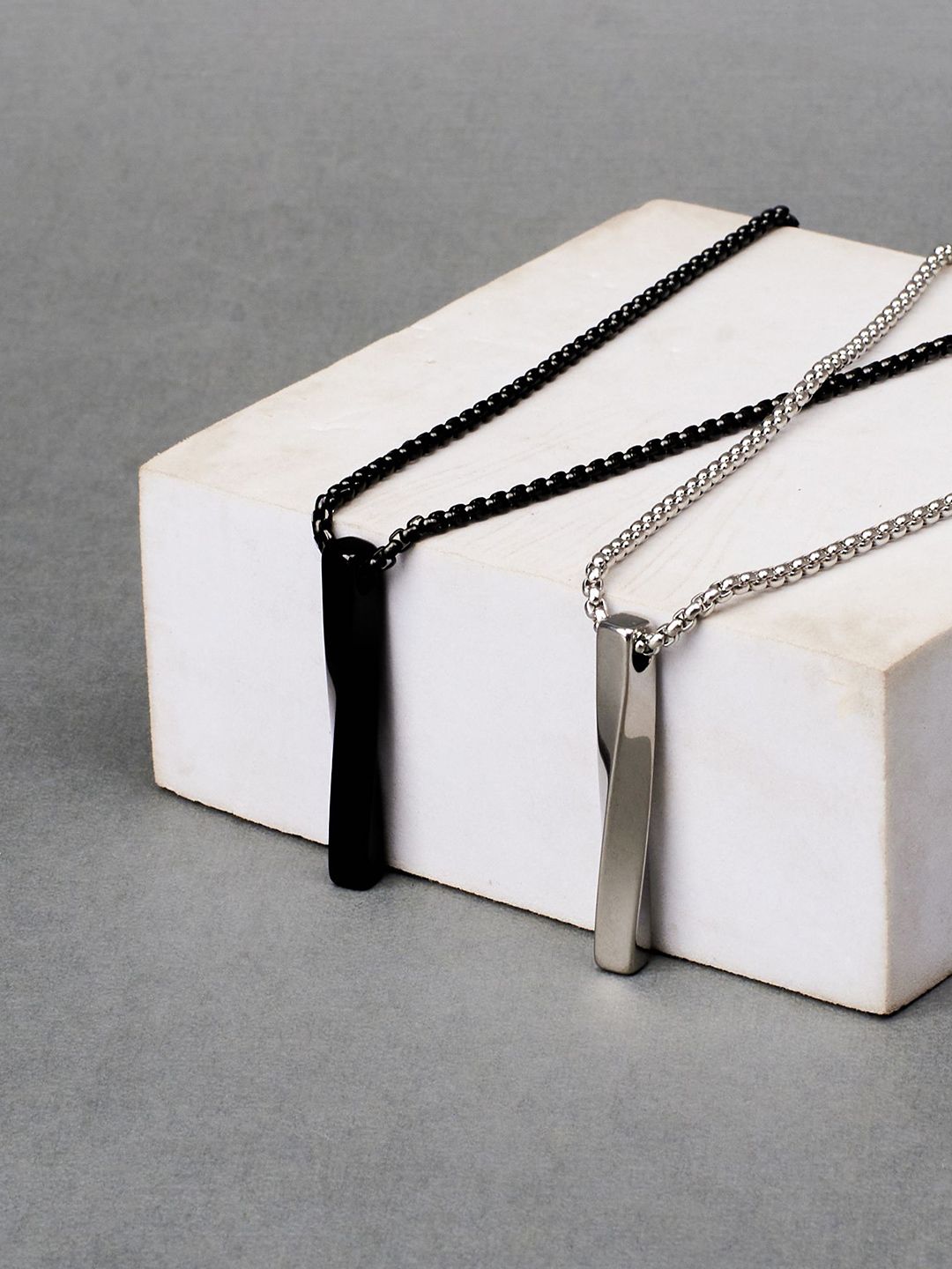 SALTY Set Of 2 Men Collier & Collier Pendant Chains
