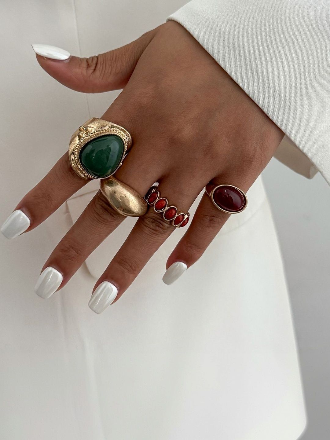 Set of 4 Gold-Plated Stone-Studded Finger Ring